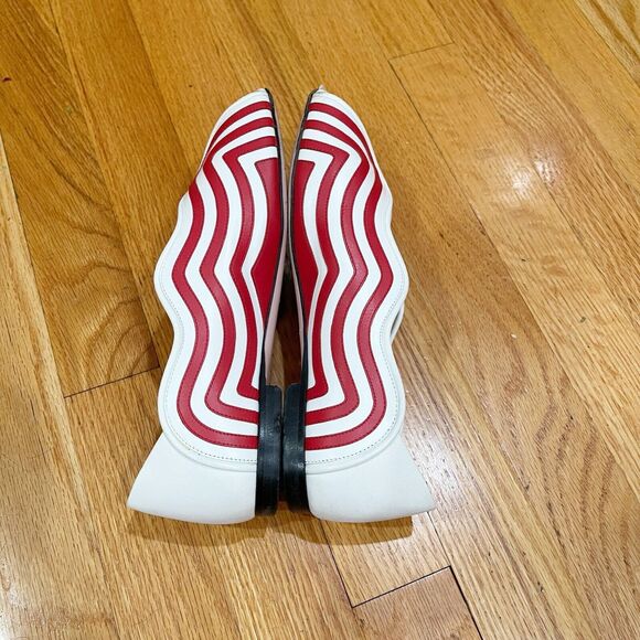 Fendi Peep Toe Summer Flats Womens Size 7.5 Red Leather Wave READ DESCRIPTION - Picture 9 of 15